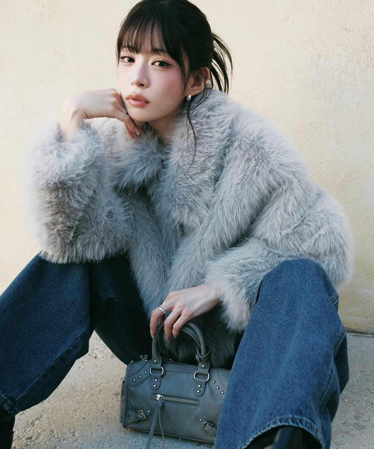 미쏘(MIXXO) 페이크퍼 집업 자켓_MIWJLGV02G