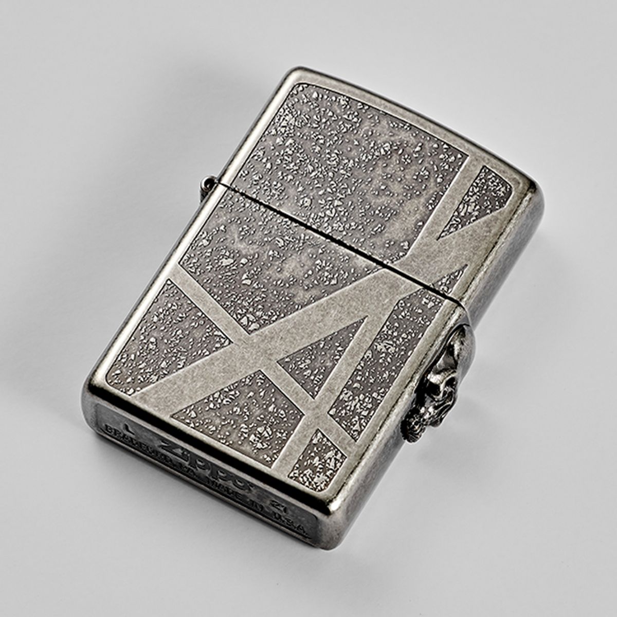 지포(ZIPPO) ROCK STUD NA skull