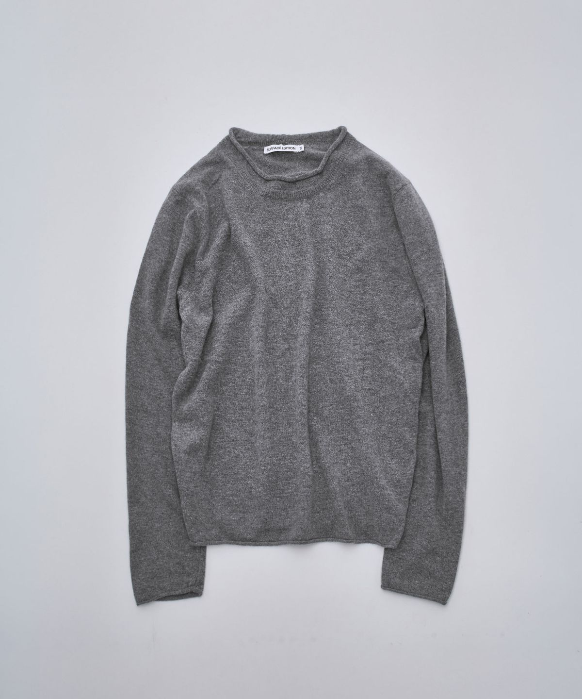 서피스에디션(SURFACE EDITION) RAW EDGE KNIT PULLOVER GRAY