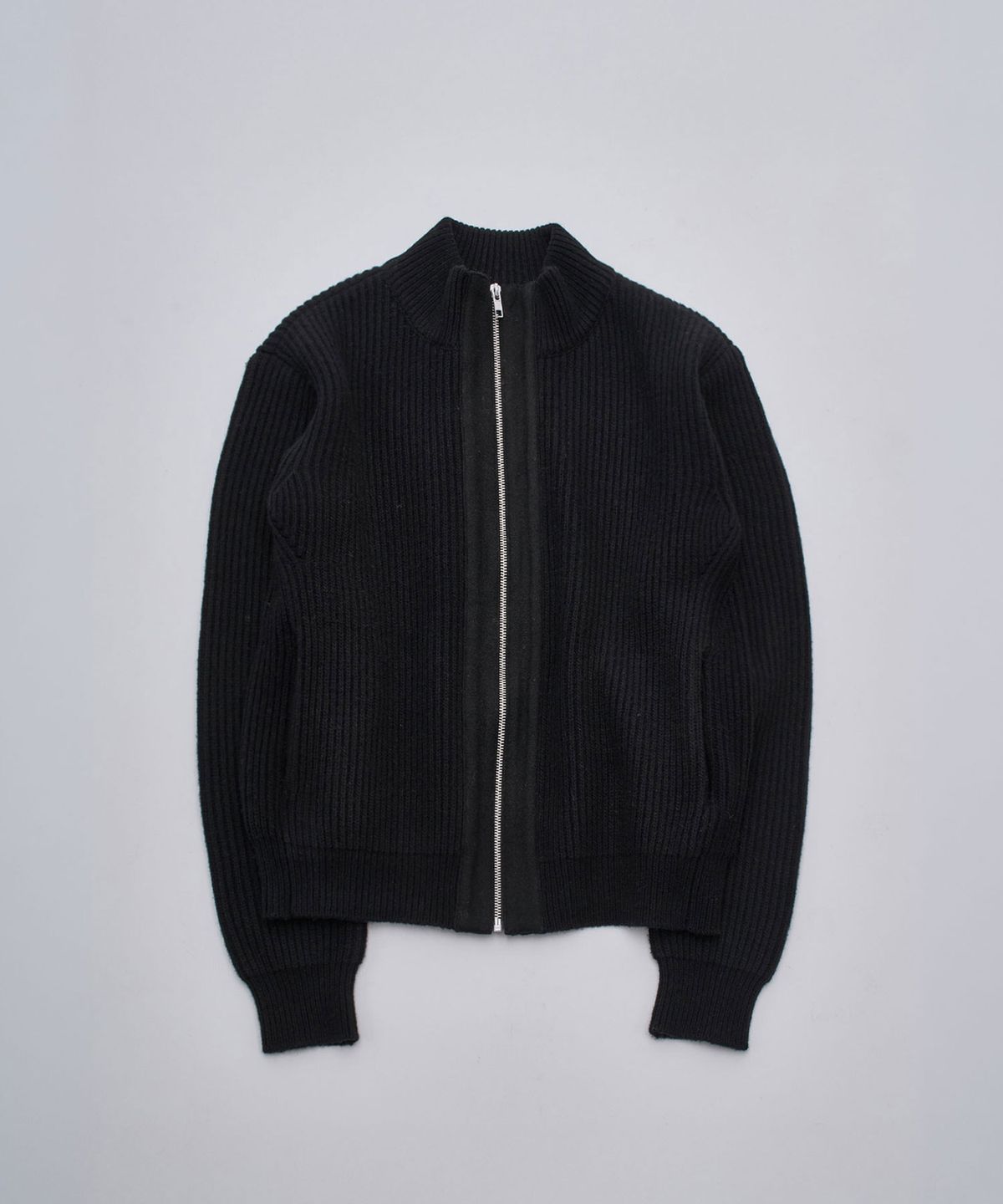 서피스에디션(SURFACE EDITION) PANEL ZIP-UP CARDIGAN BLACK