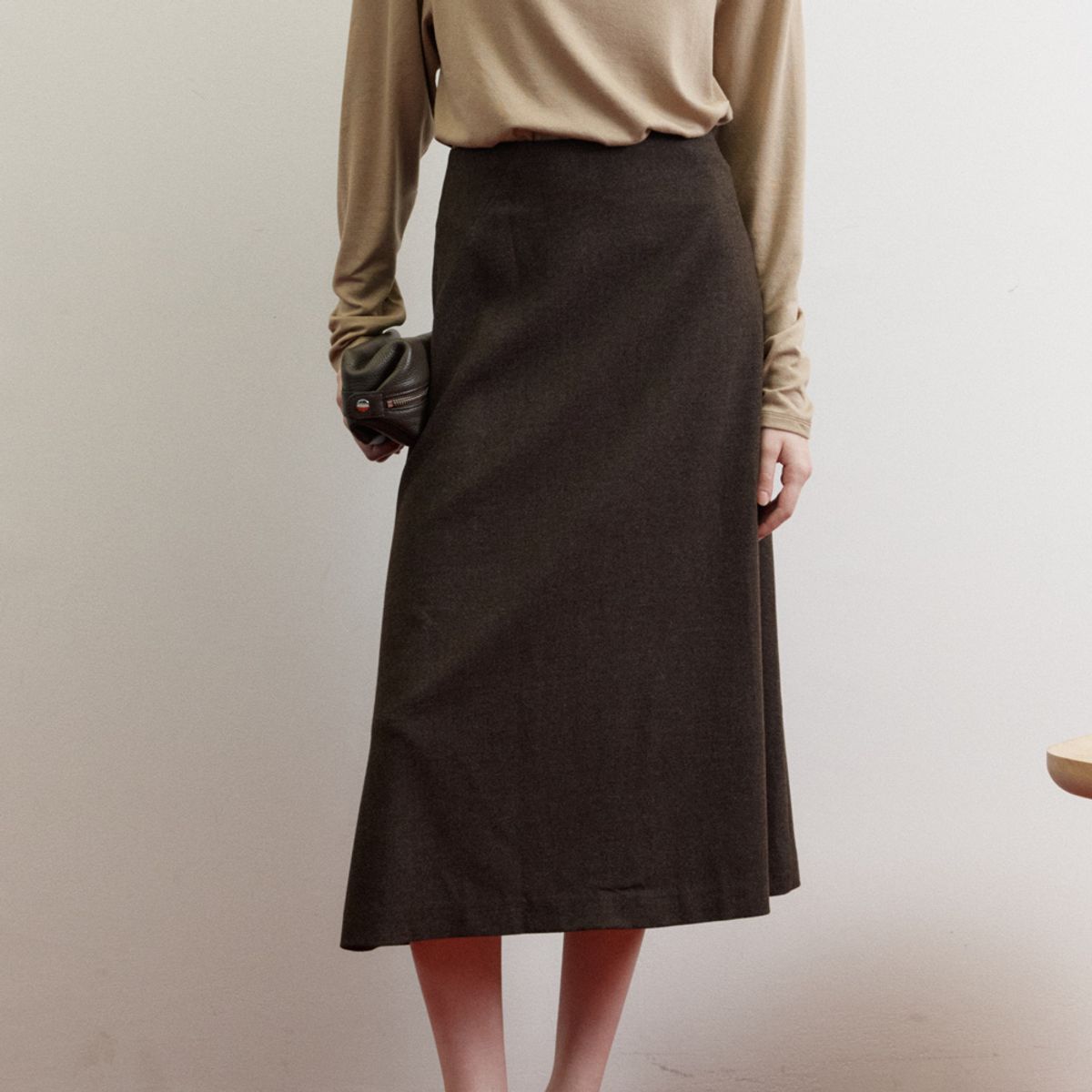 퍼블리카엑스(PUBLICKA X) EIRA SKIRT DARK BROWN