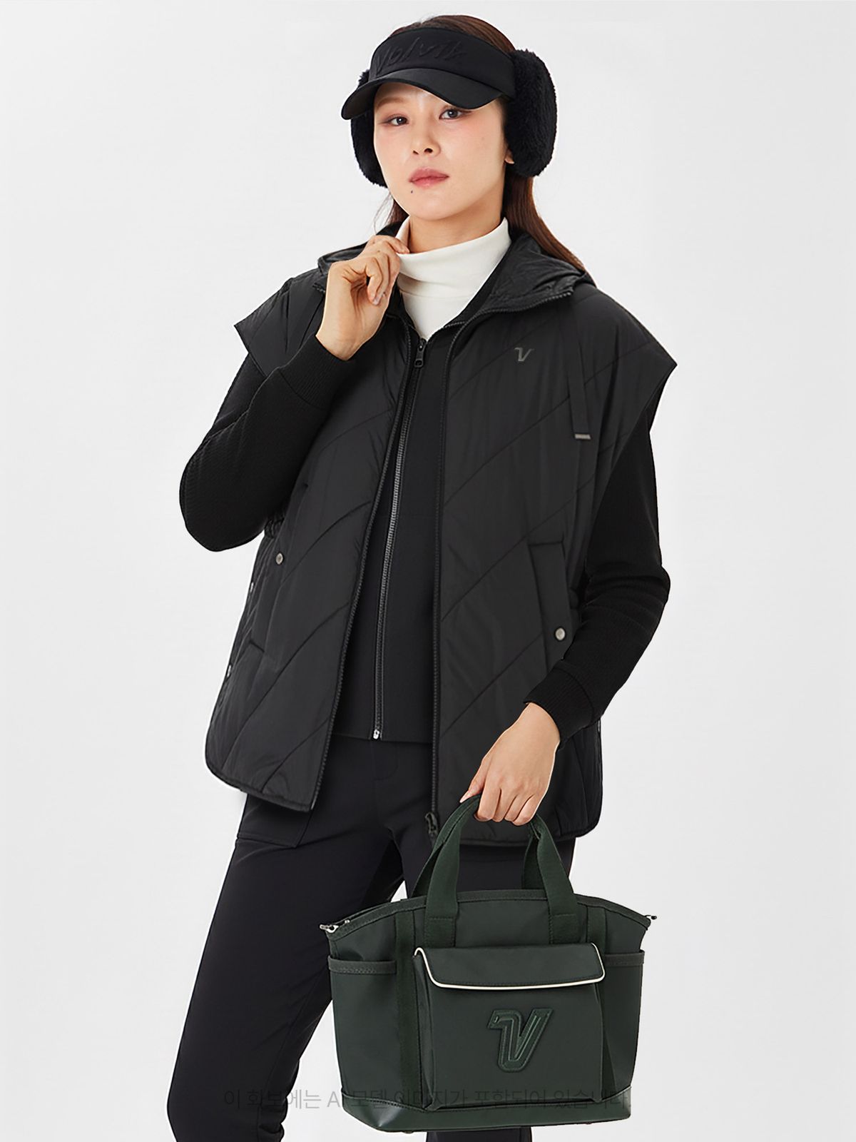 볼빅 골프웨어(VOLVIK GOLFWEAR) 여성 케이프 리버 프리마로프트 점퍼 VLJPP904_BK