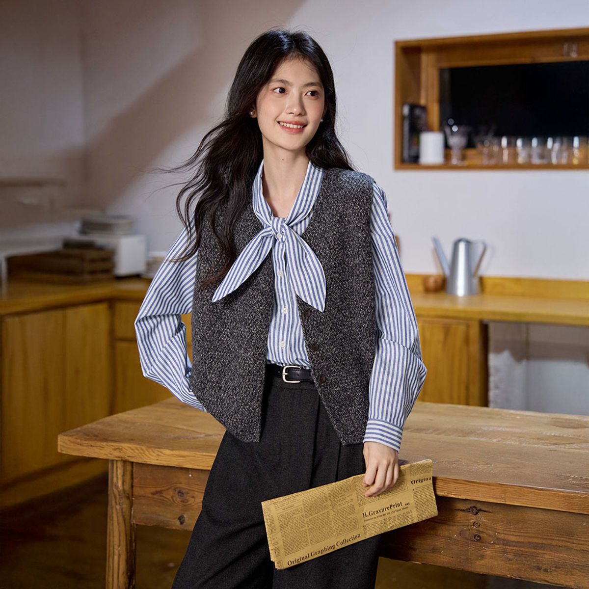 랭썬(LANGSON) LS_Petite loose v-neck vest