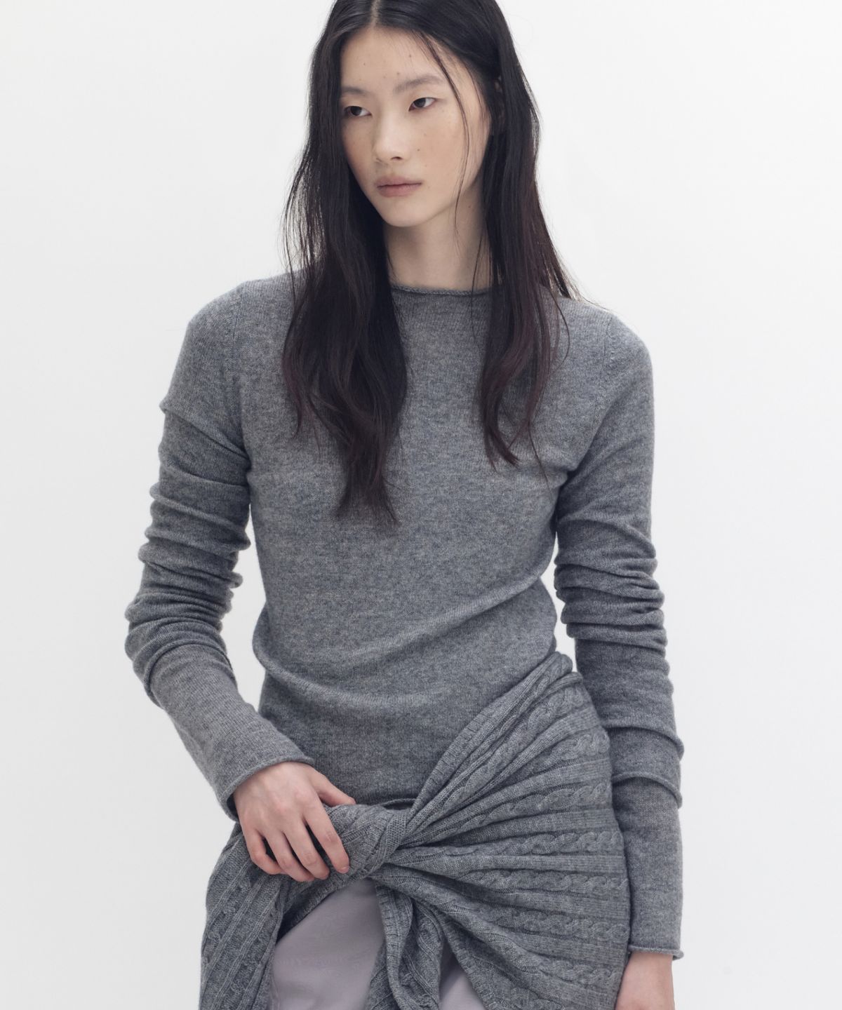 주느세콰(JE NE SAIS QUOI) [10 cashmere] 케이블 캐시미어 삼각숄 머플러_멜란지그레이