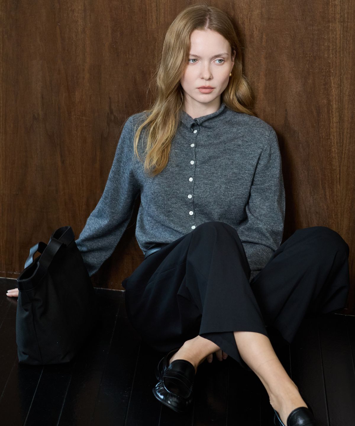 누토프(NUTOFFE) Mock Neck Cardigan_Charcoal