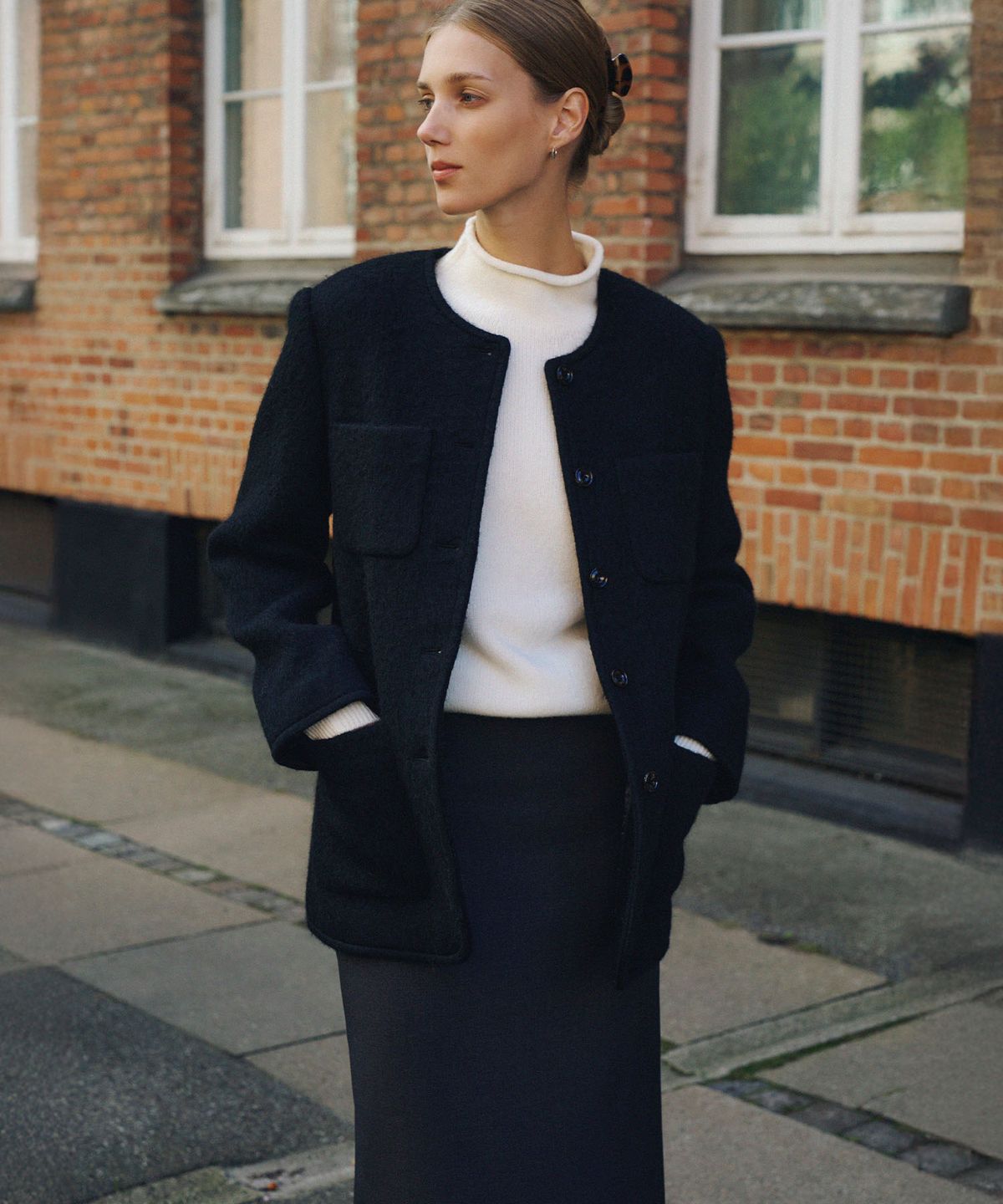 라메레이(LAMEREI) Alpaca Round Half Jacket[LMBFWI25JK107]-Black