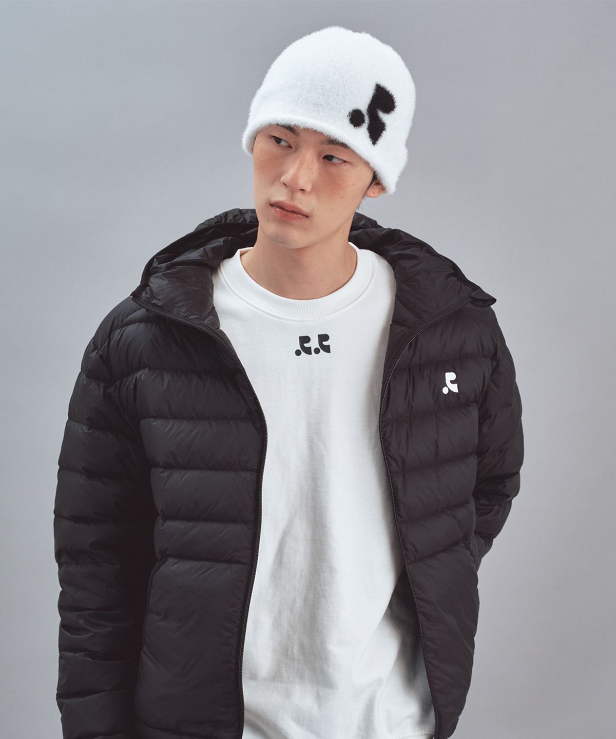 레스트앤레크레이션(REST&RECREATION) HAIRY KNIT BEANIE - WHITE