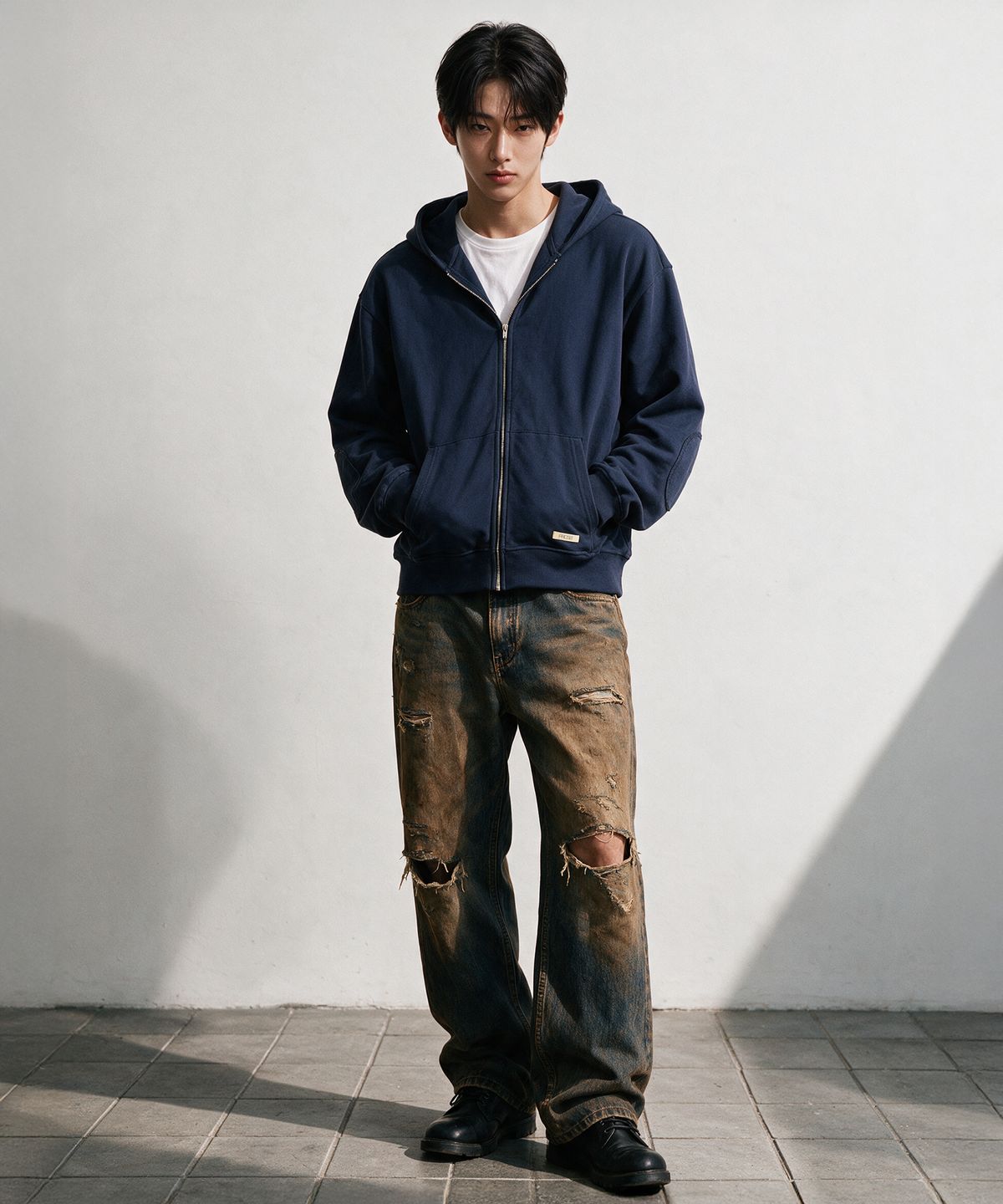 피알씨에스에스(PRCSS) Semi-Cropped Hooded Zip-Up - Navy