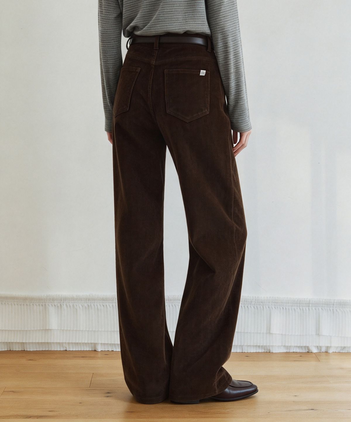 논앤논(NON AND NON) [맞춤기장] CORDUROY WIDE NAPPING PANTS_NFPT4146