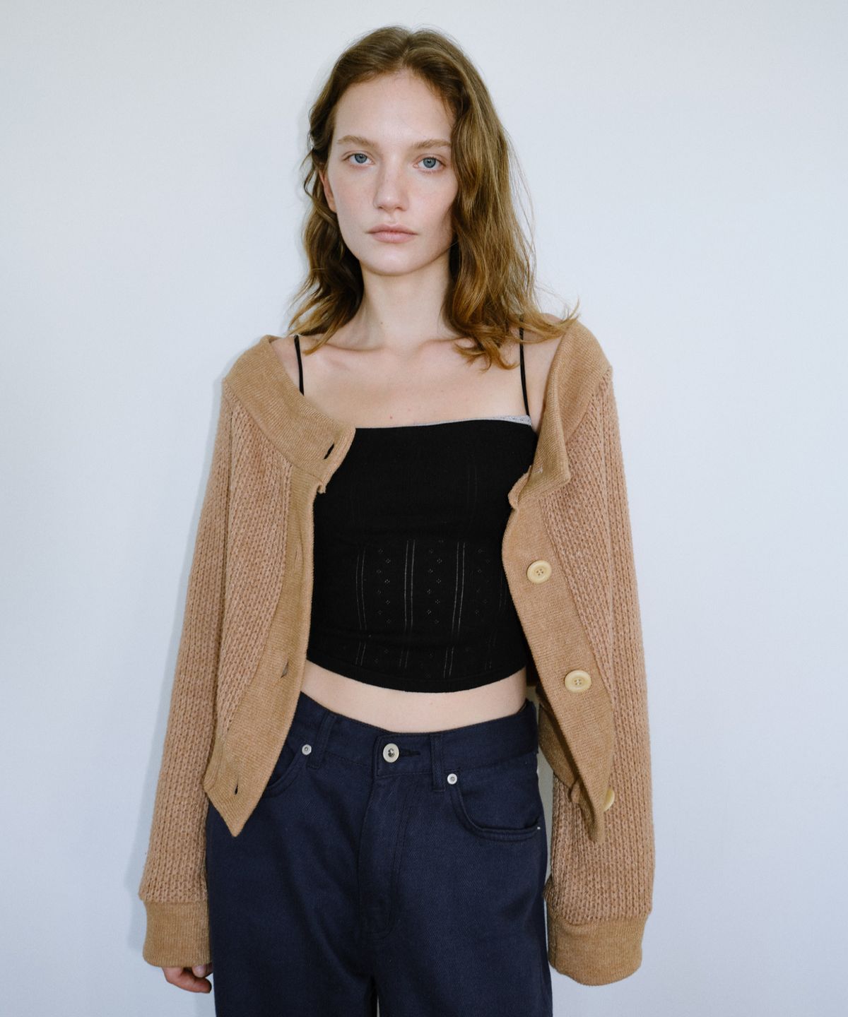 앤테(AENTE) Off-Shoulder Knit Cardigan _Beige