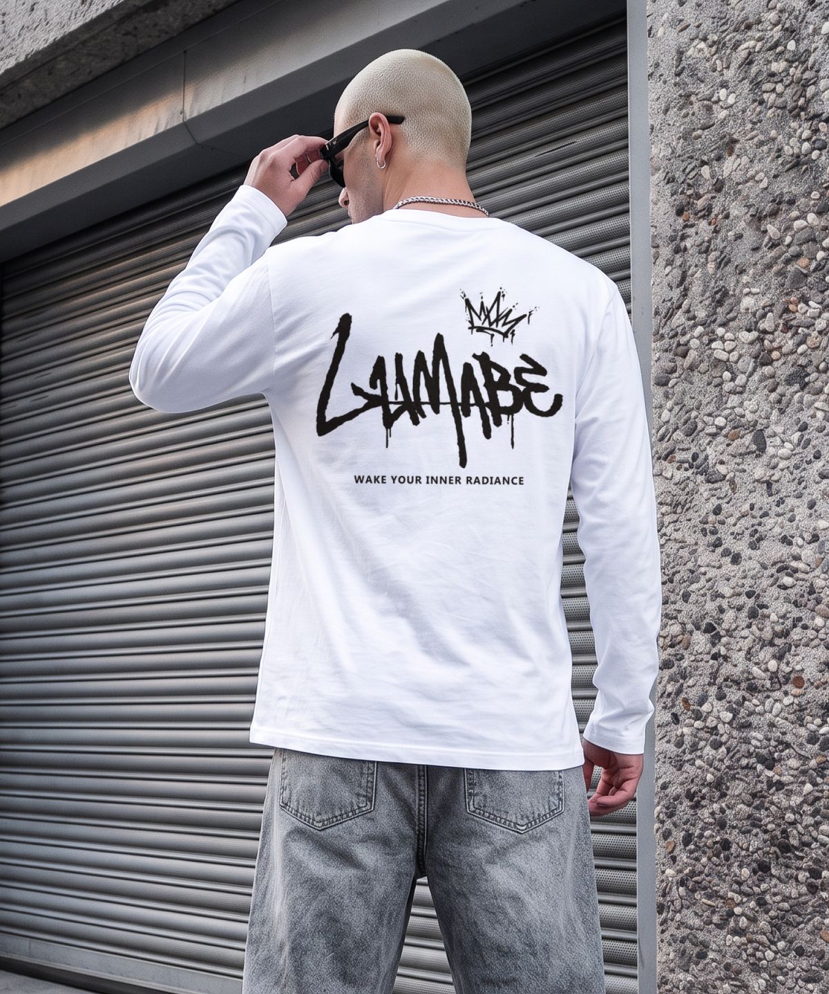 루마베(LUMABE) 백그래피티 오리지널 크라운 롱슬리브 티셔츠