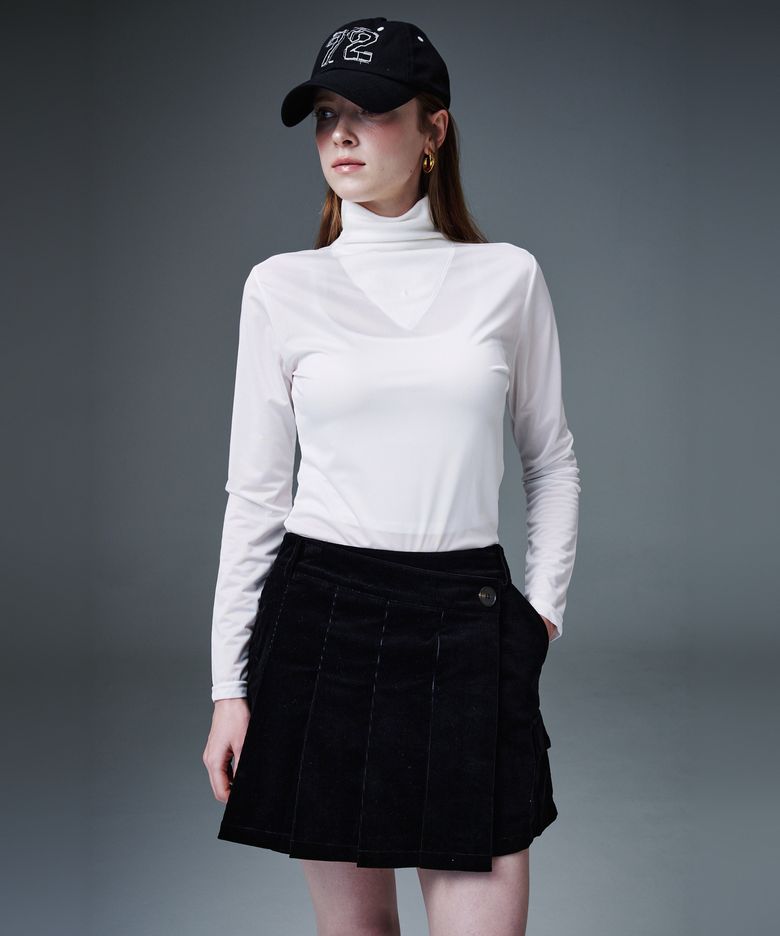 Windproof V-Neck Layered Top 방풍 브이넥 레이어드 티