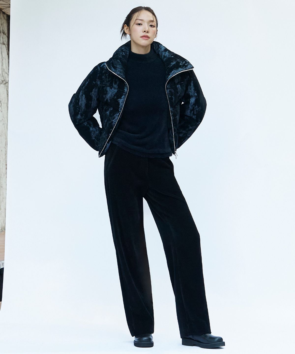 지이크 서촌 하우스(SIEG SEOCHON HAUS) [Women] Chenille Corduroy Full Semi-wide Banding Pants (PPFAX4411)