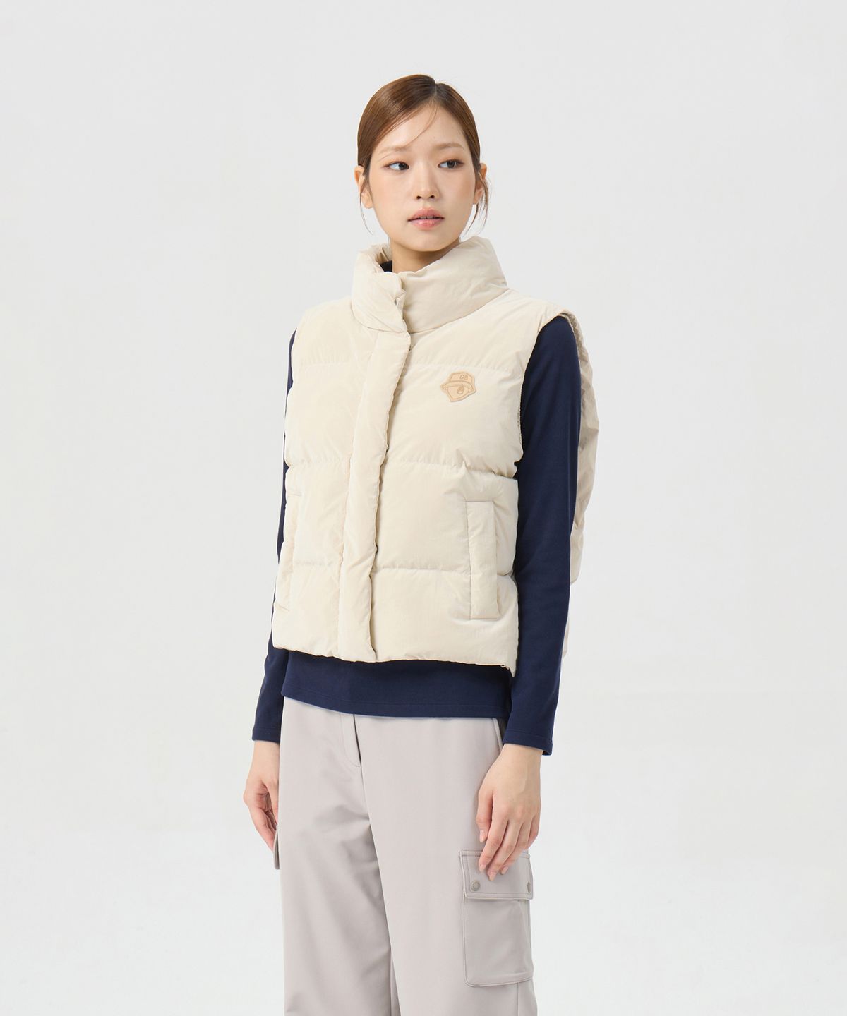 골든베어(GOLDEN BEAR) (여성) Padded Volume Vest G5VAW26203BEX