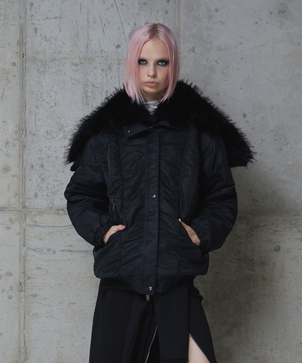 분트(VOONT) Shadow Fur Hood Jacket (BLACK)