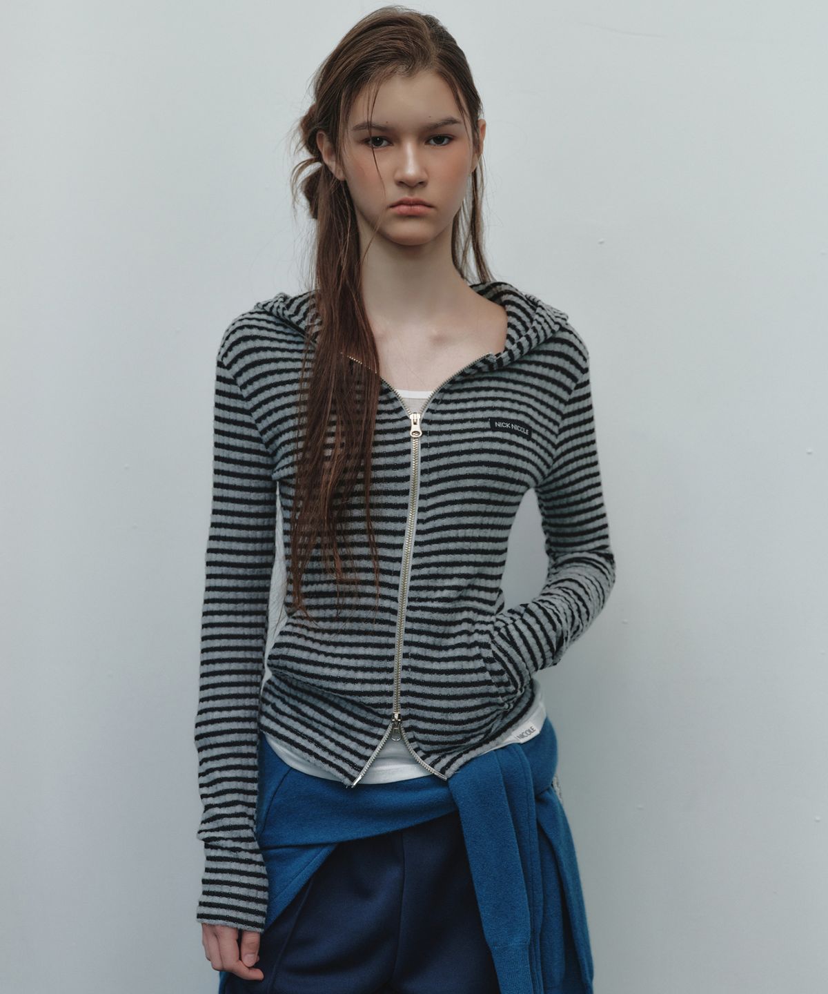 닉앤니콜(NICK&NICOLE) STRIPE SLIM HOOD ZIP-UP_GRAY