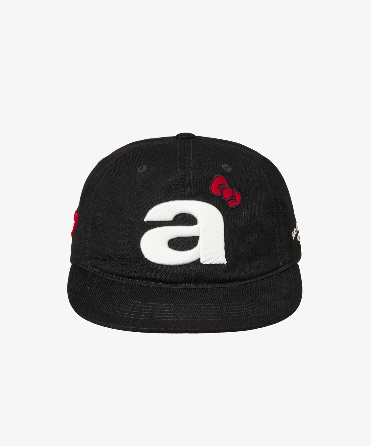 에이이에이이(AEAE) HELLO KITTY ON MY WAY TO DANIEL STAR CAP [BLACK]