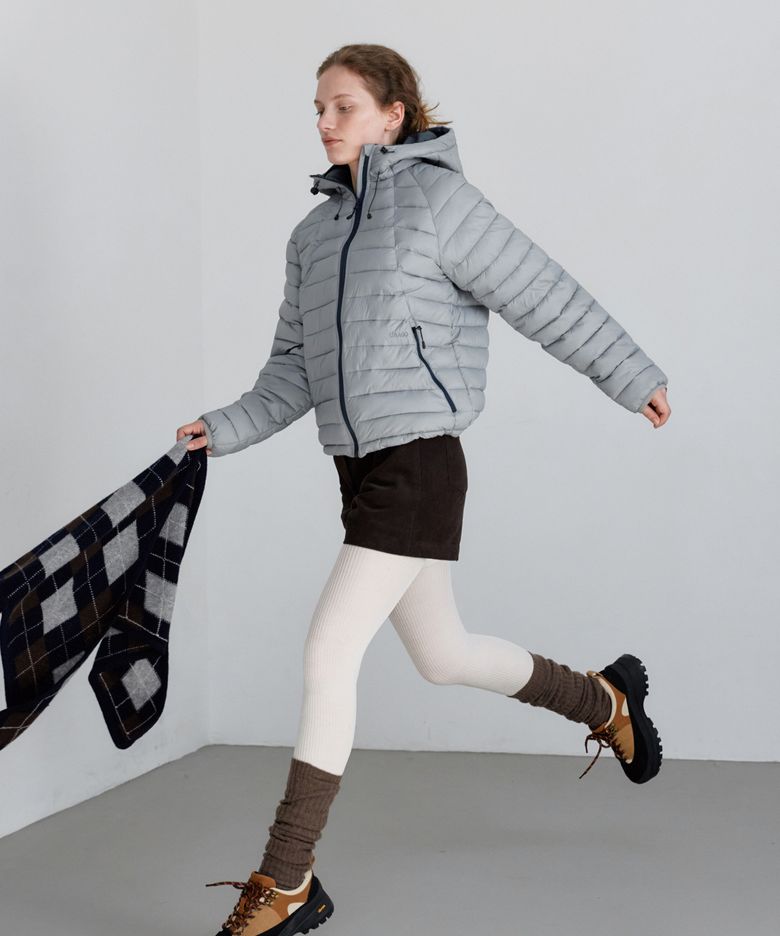 Lightweight hooded puffer jacket_Light gray