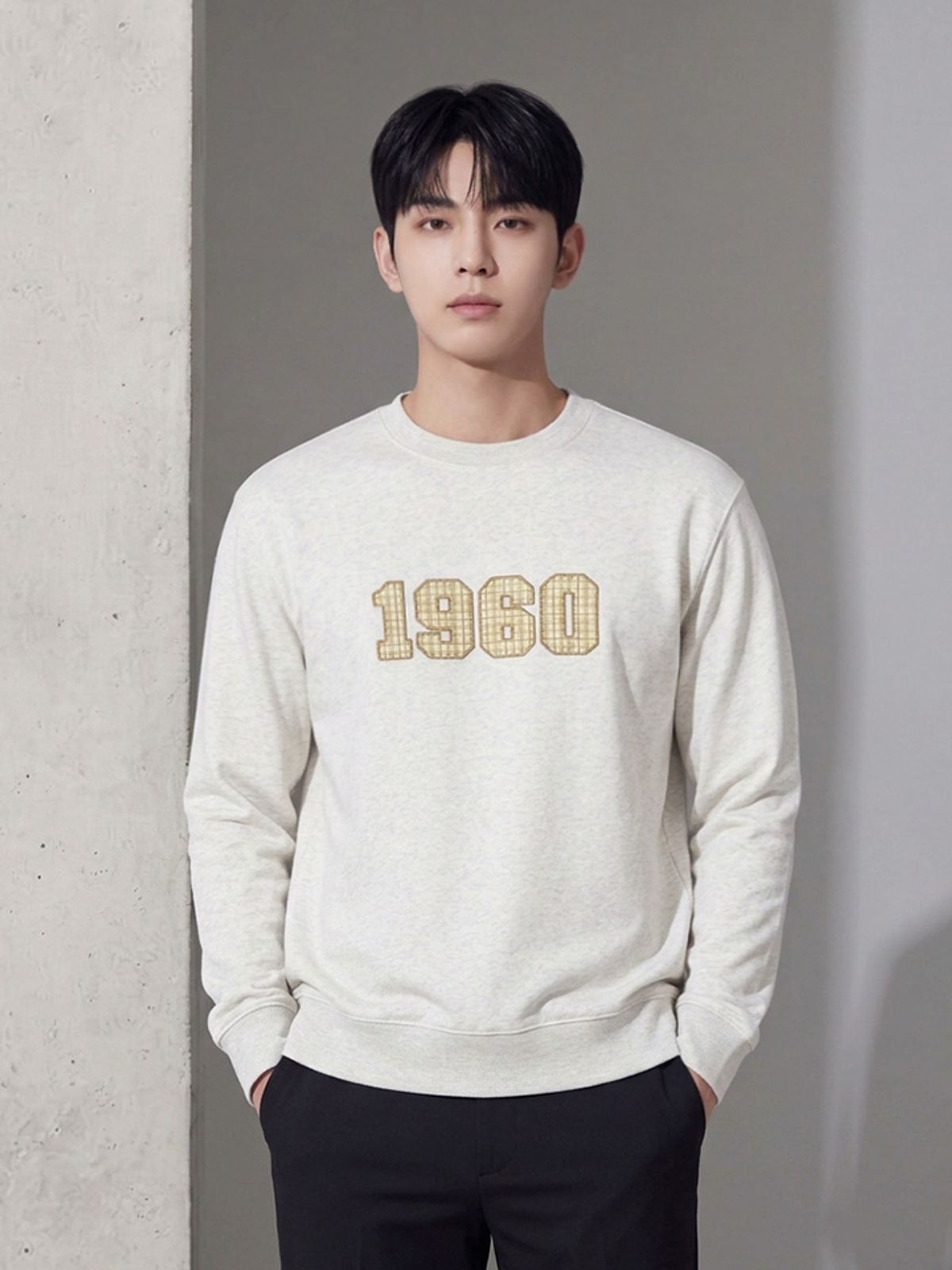 행텐(HANGTEN) 공용 기모 아플리케 프린트 맨투맨_101(10590-031-804-12)