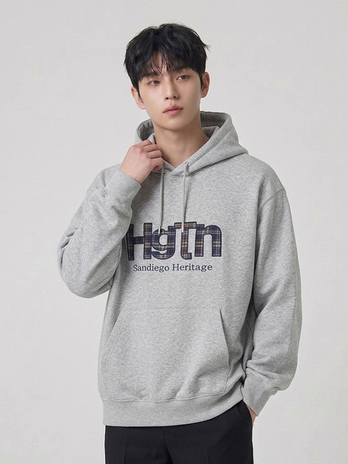 행텐(HANGTEN) 공용 기모 아플리케 후드티셔츠_055(10590-031-805-12)
