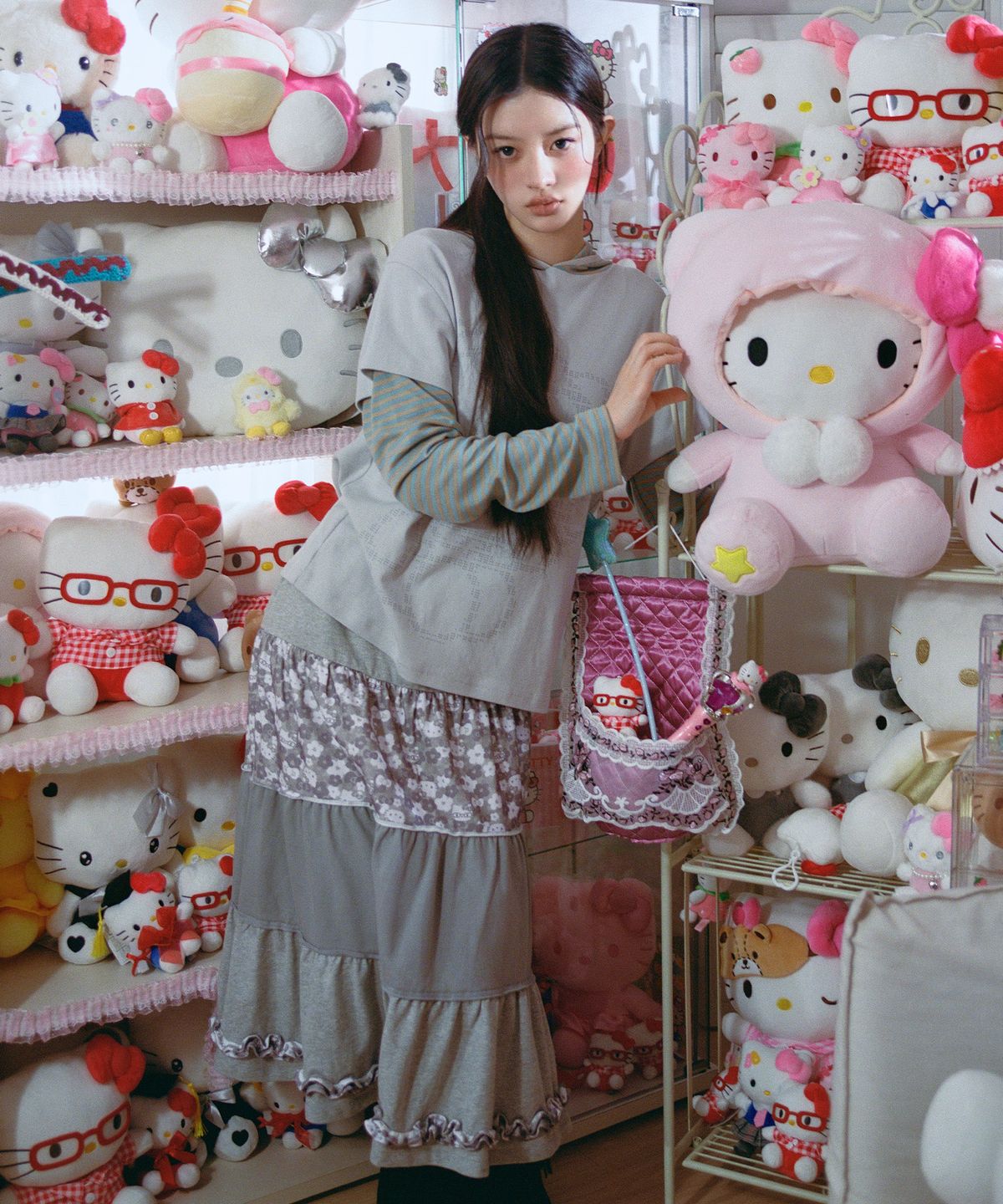 에이이에이이(AEAE) HELLO KITTY TIERED FRILL SKIRT [MELANGE GREY]