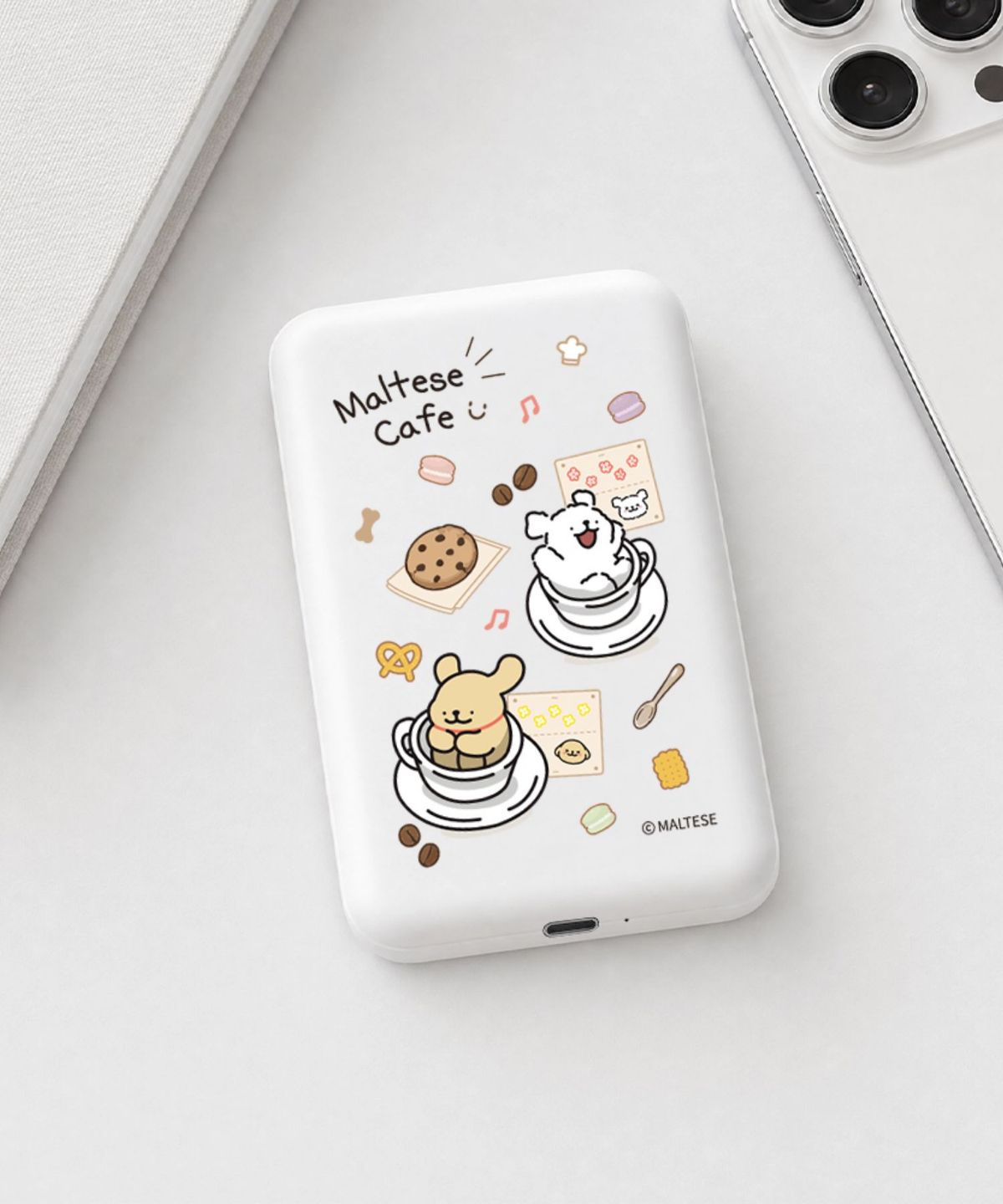 에잇클로드(8CLOTHE) 몰티즈 무선 고속충전 맥세이프 보조배터리 5000mAh 기내반입 가능