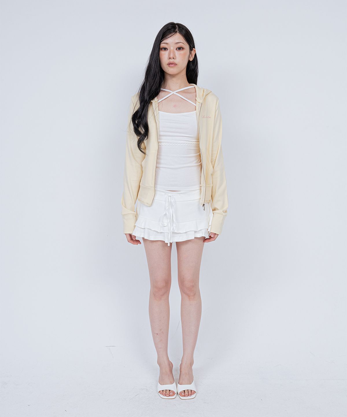 벨리아르(BELLIALEU) DOUBLE STRAP CROSS TANK WHITE