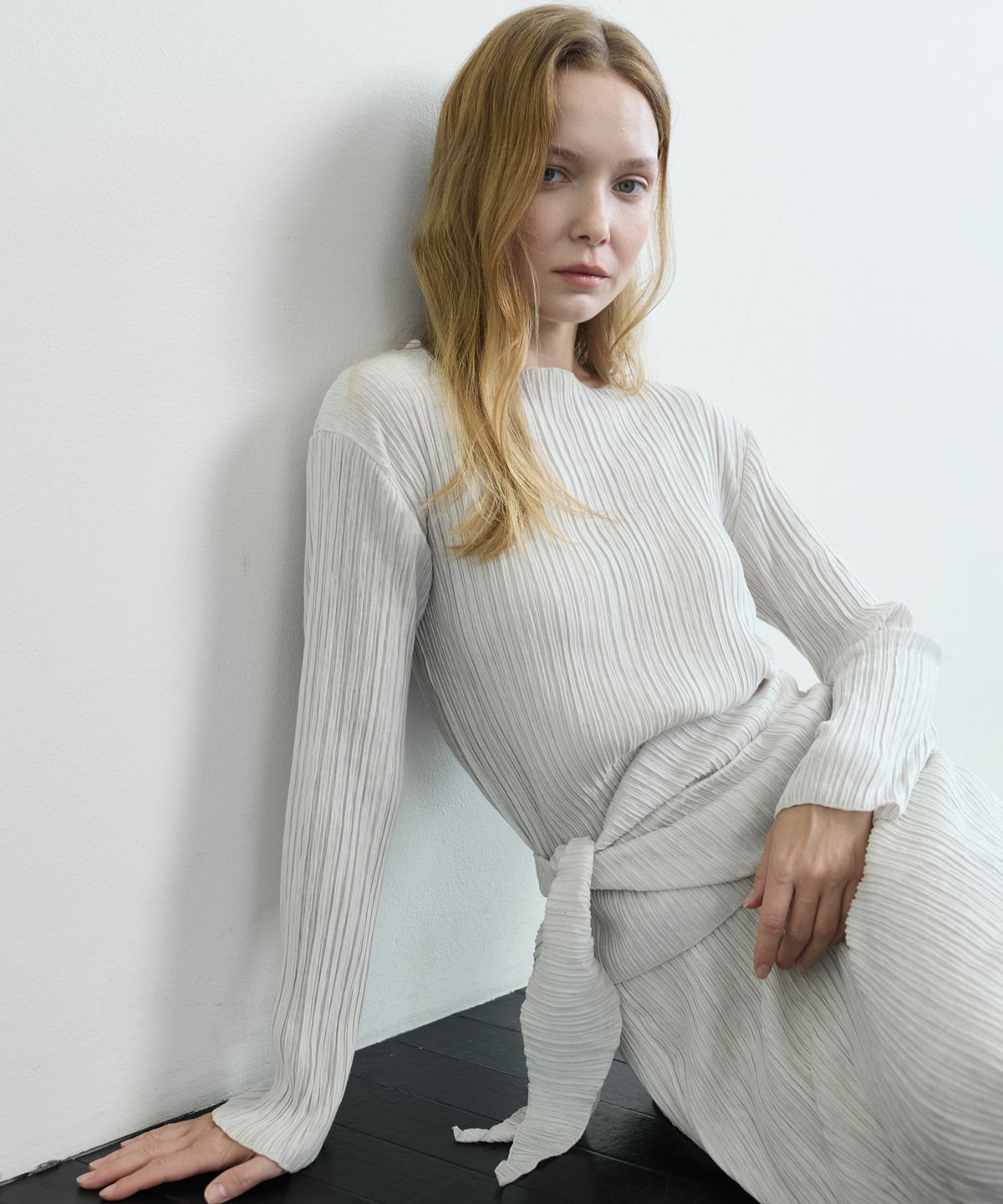 누토프(NUTOFFE) Pleated layer Set_Sand Ivory