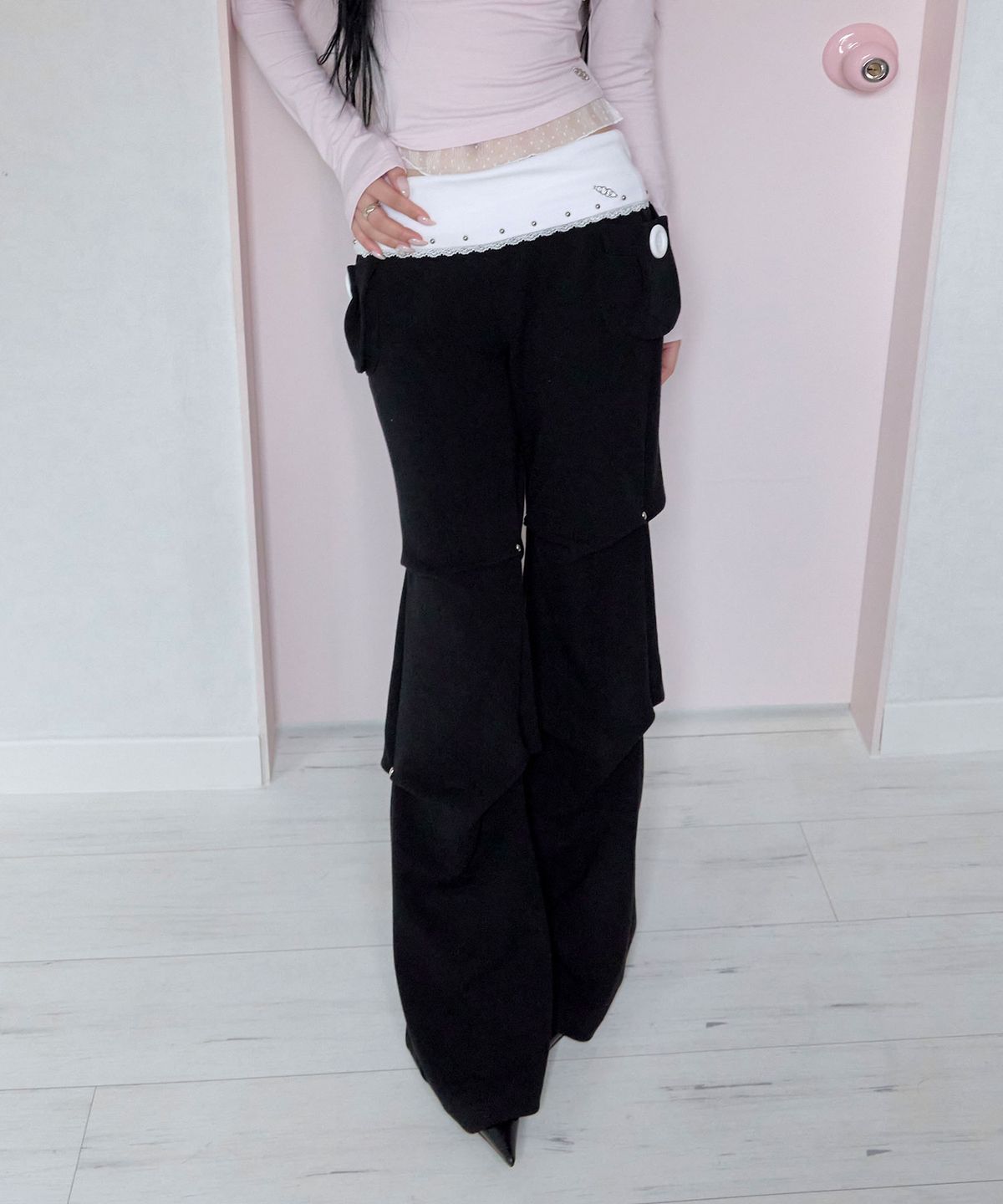 체리퀴리(CHERRYQUIRI) lettering folding boots cut pt - black