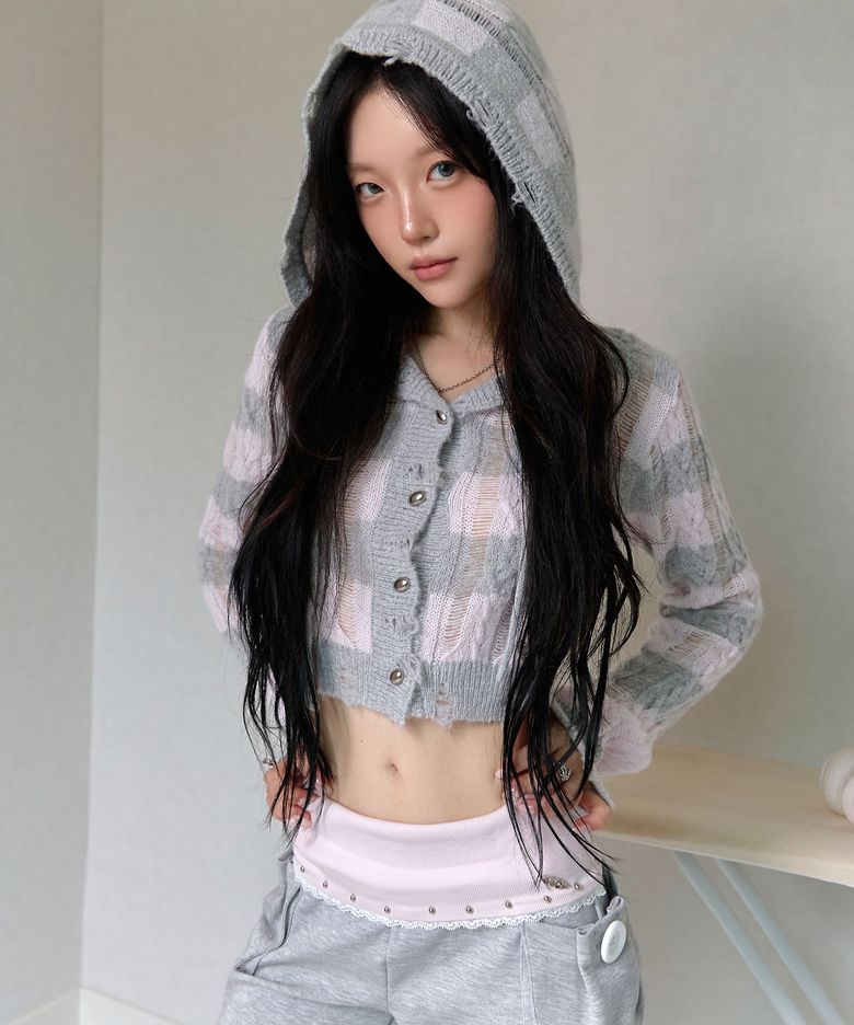 damage knit hoody cd - pink stripe