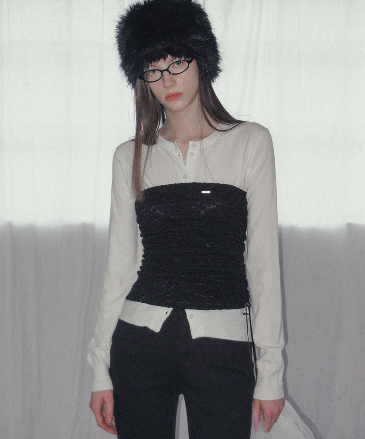 그로우하이드(GROWHIDE) 브린 베이직 라운드 니트 긴팔 가디건_아이보리