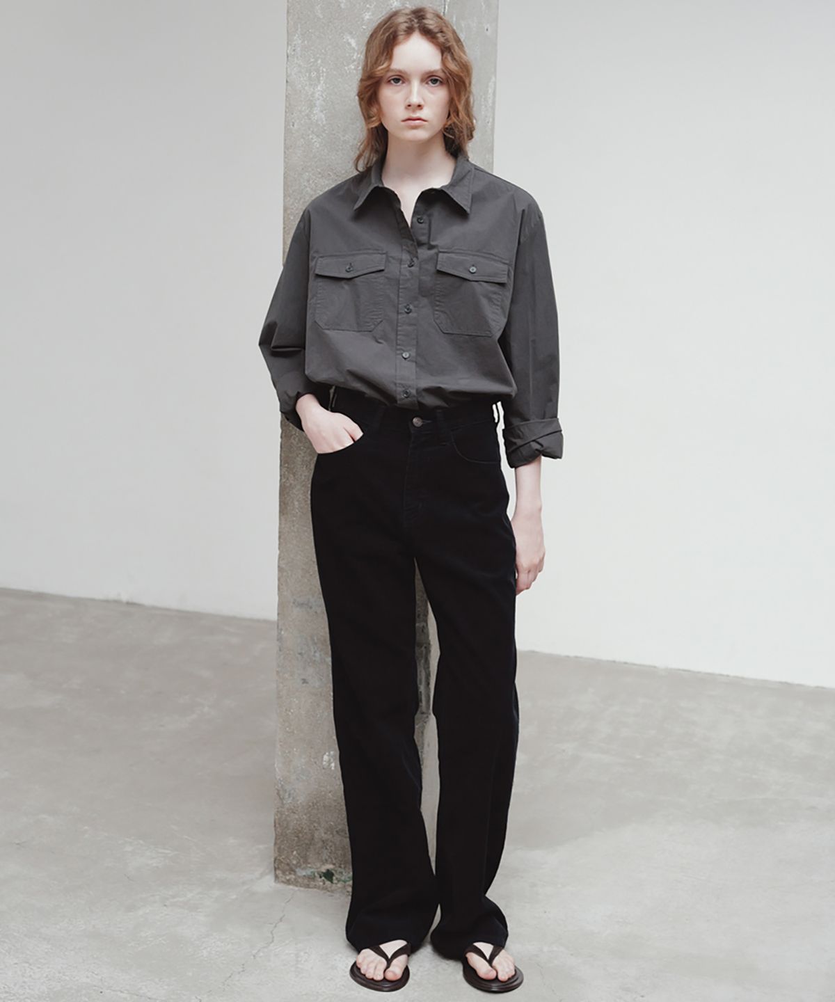 르(LE) straight-fit corduroy pants (navy)