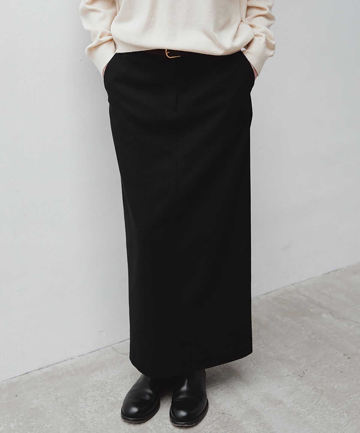 르(LE) wool maxi skirt (black)
