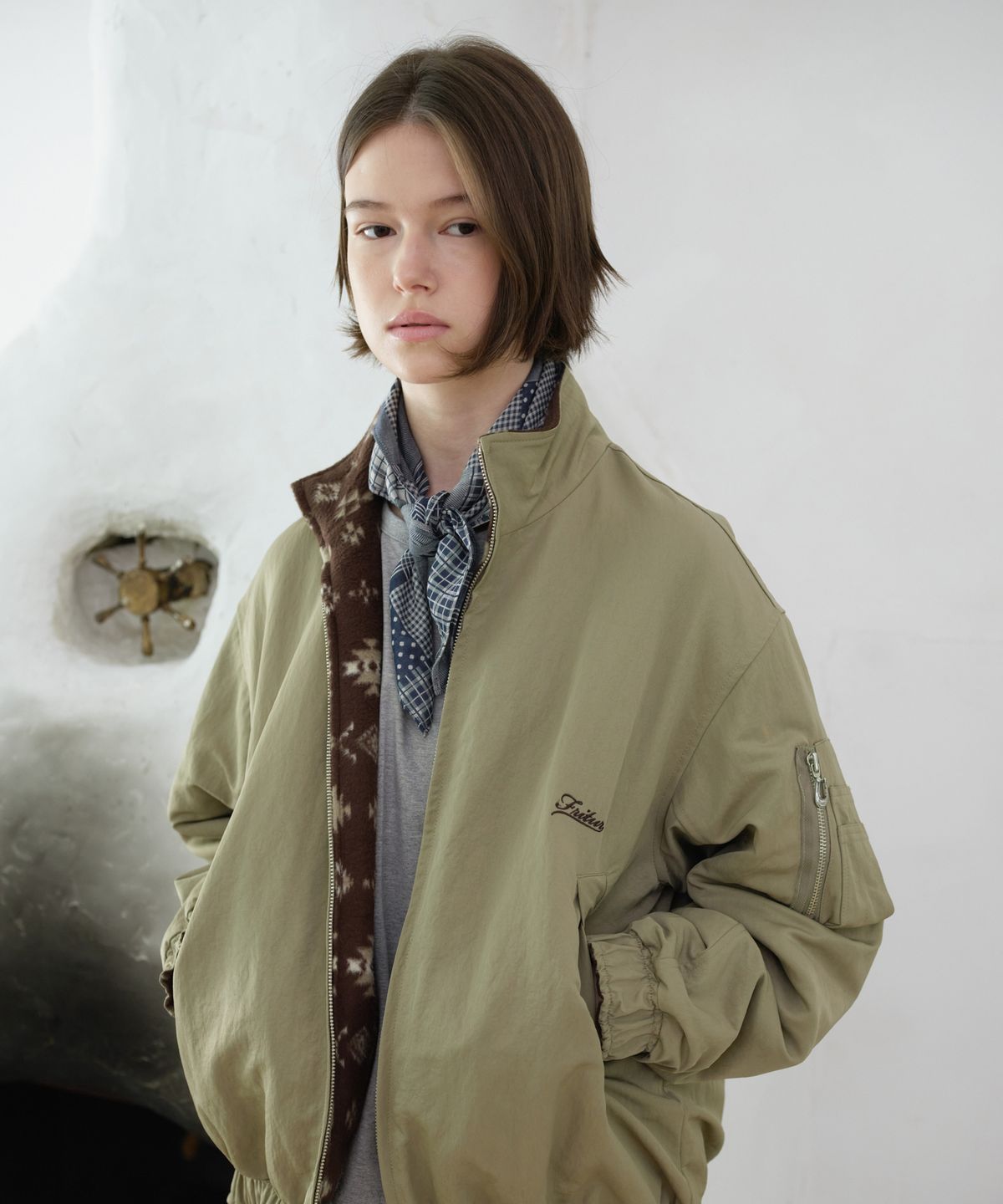 프리터(FRITUR) Reversible Pattern Bomber Jacket Beige_F263JK23