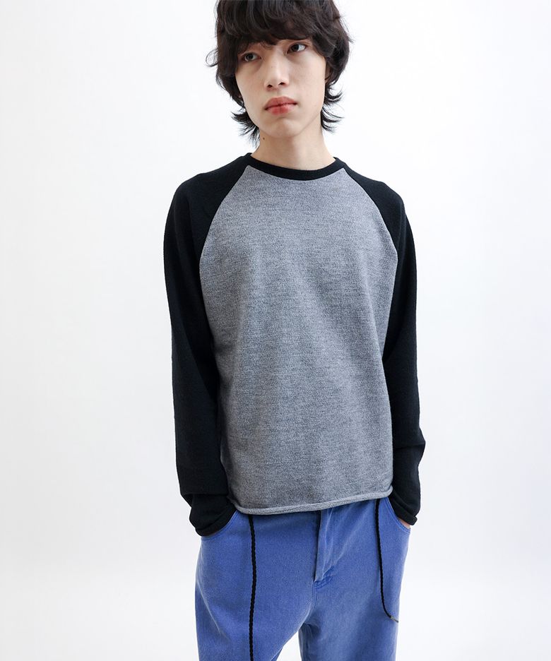 HEATHER RAGLAN KNIT - BLACK
