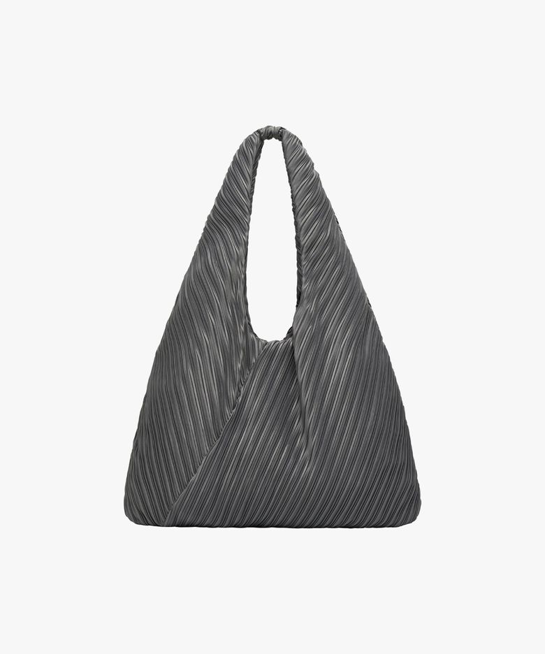 PLEATS SLOUCHY BAG IN CHARCOAL