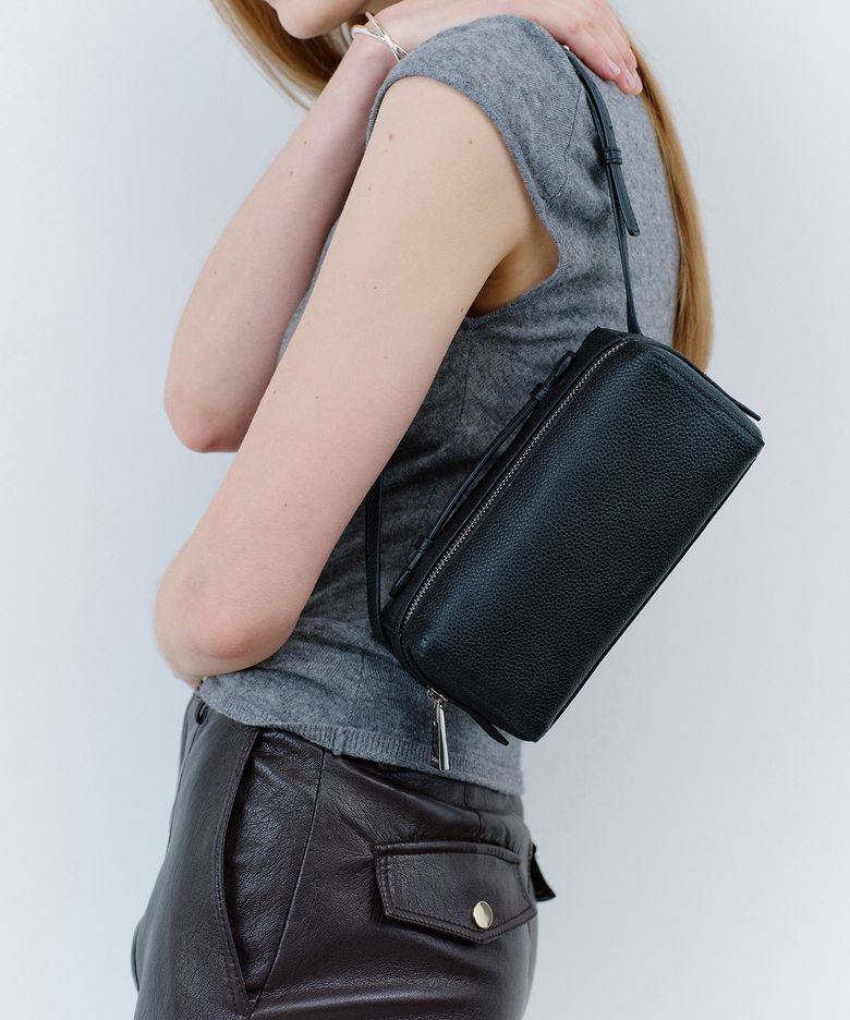 Pause Tote Bag (Black)