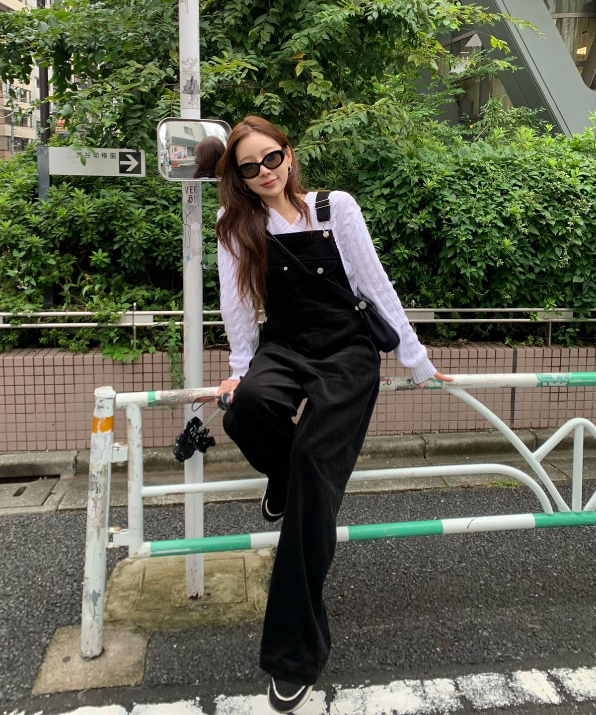 피브비(PIV’VEE) Corduroy Overalls (ebony black)