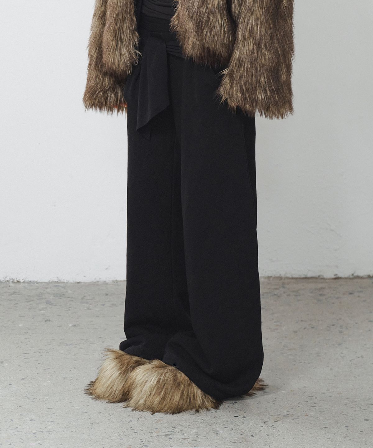 나체(NACHE) HAIRY MULE CLOG BROWN