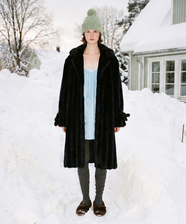 Maxi Fur Jacket (Black)