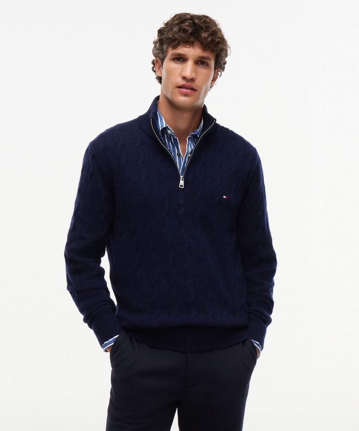 타미힐피거(TOMMY HILFIGER) 램스울 케이블 집업 모크넥 스웨터 (T12G7KPO230MT1DW5)