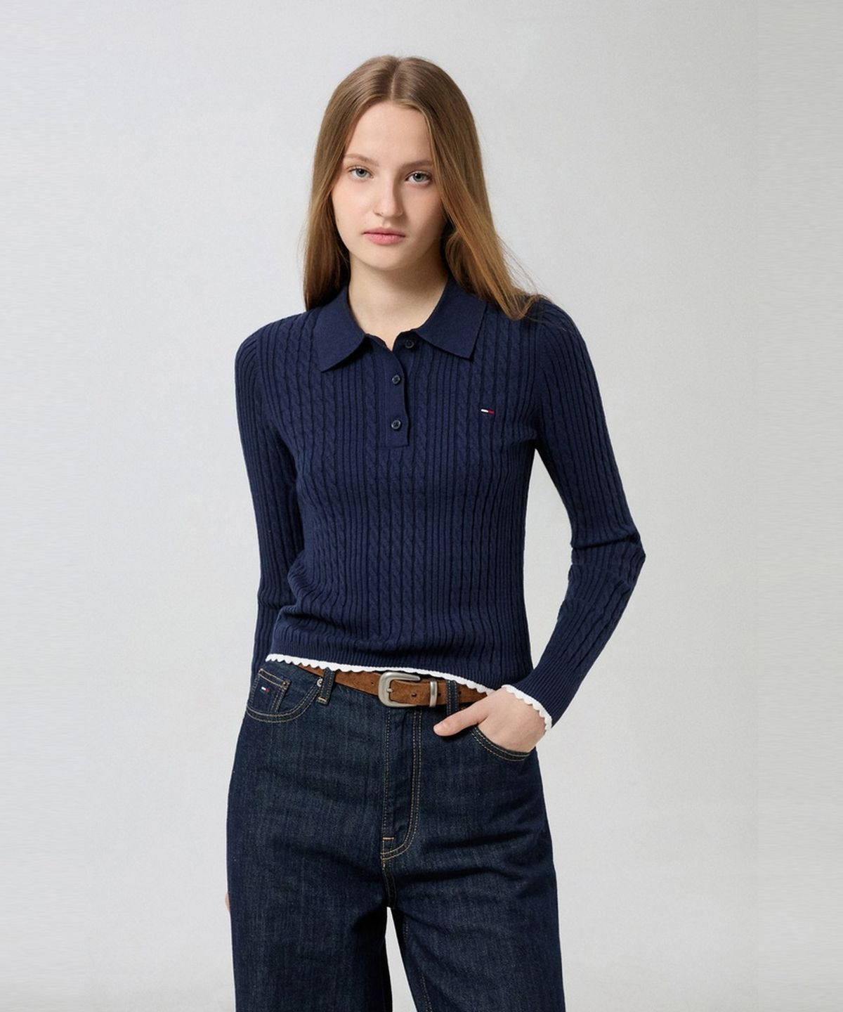 타미진스(TOMMY JEANS) 마이크로 케이블 폴로 스웨터 (T32G7KTO16TWT1C1G)