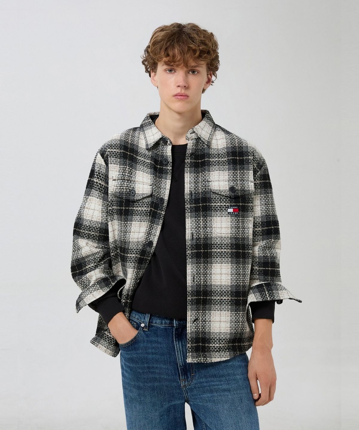 타미진스(TOMMY JEANS) 타탄 체크 오버 셔츠 (T32G7WSH17TMT10ME)