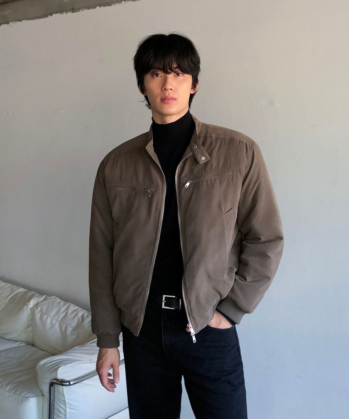데이(THEY) 스웨이드 바이커 패딩 자켓_BROWN