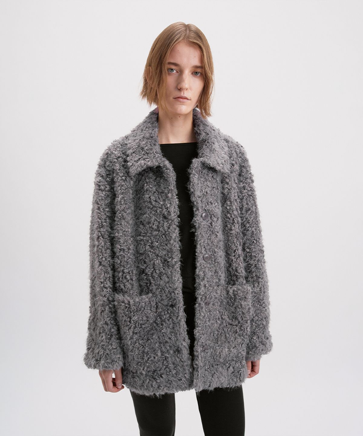 시메트릭 퍼센트(SYMMETRICPERCENT) Faux Shearling Half Coat / Grey