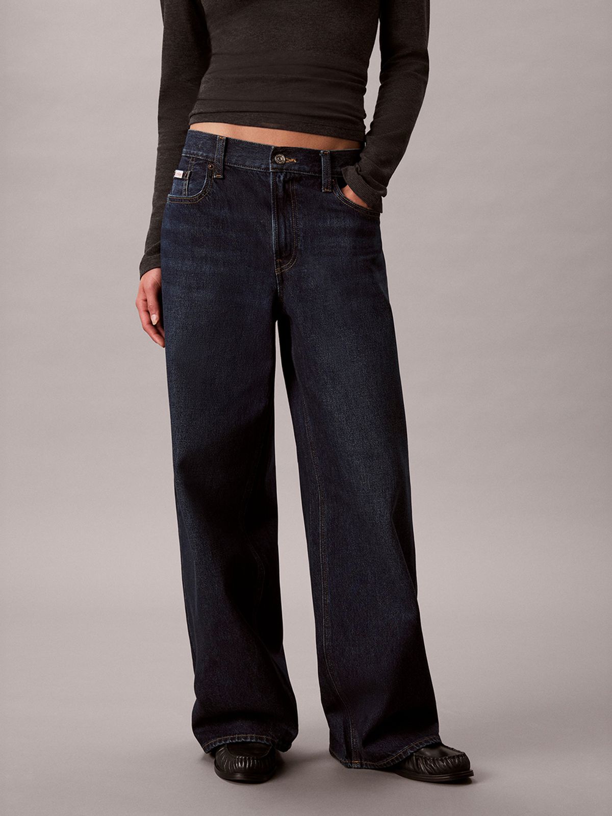 캘빈클라인 진(CALVIN KLEIN JEANS) 여성 로우라이즈 배기 데님 47J759G ZPU