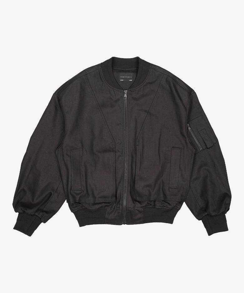 BLACK OVER MA-1 M