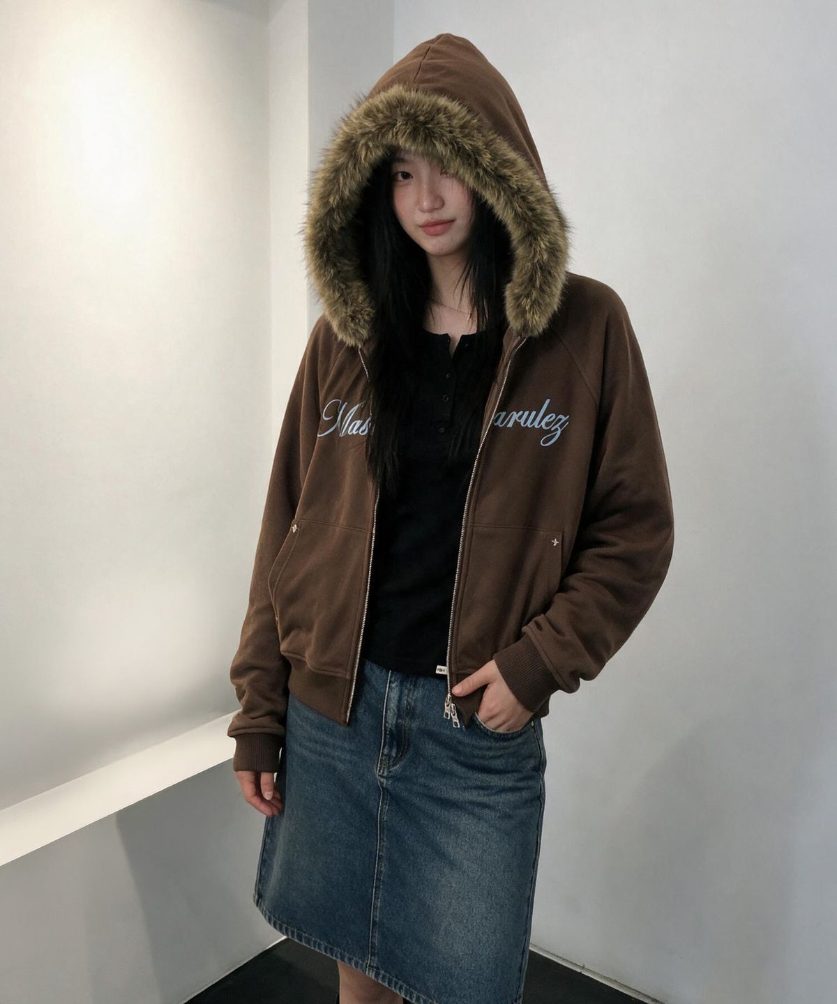 마스마룰즈 어패럴(MASMARULEZ APPAREL) Sparkle Fur-Trim Hood Zip-Up_Brown