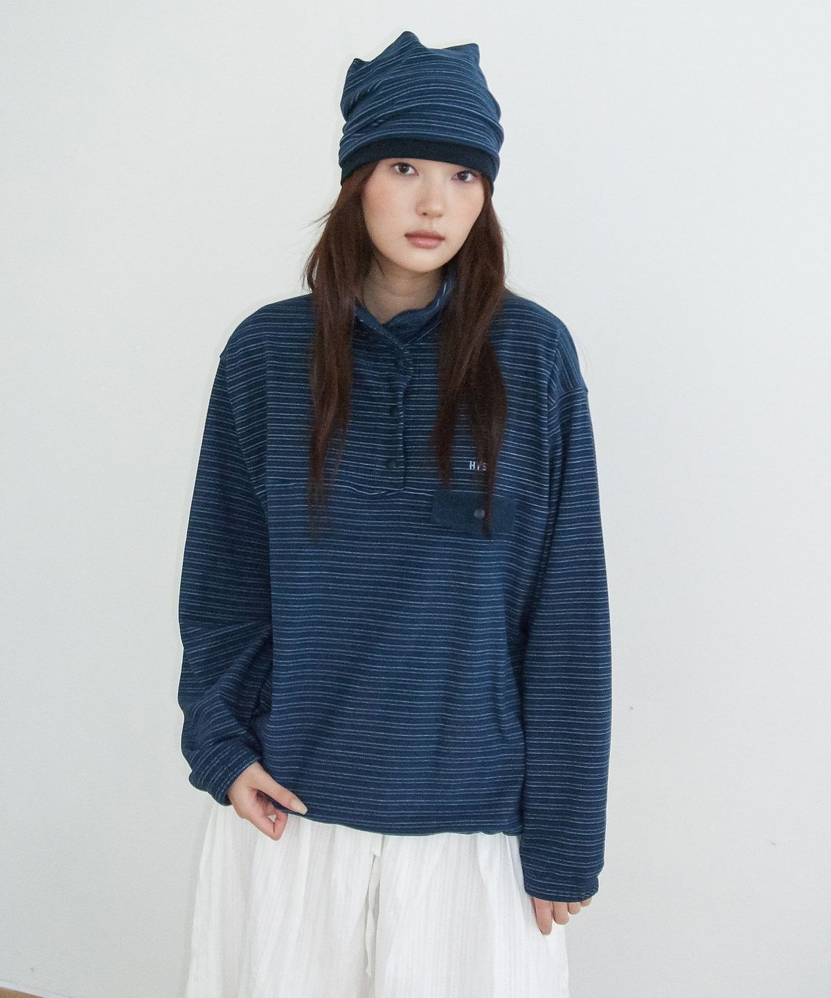 해비즘(HAVISM) STRIPE FLEECE HALF NECK SWEATSHIRT(BLUE)