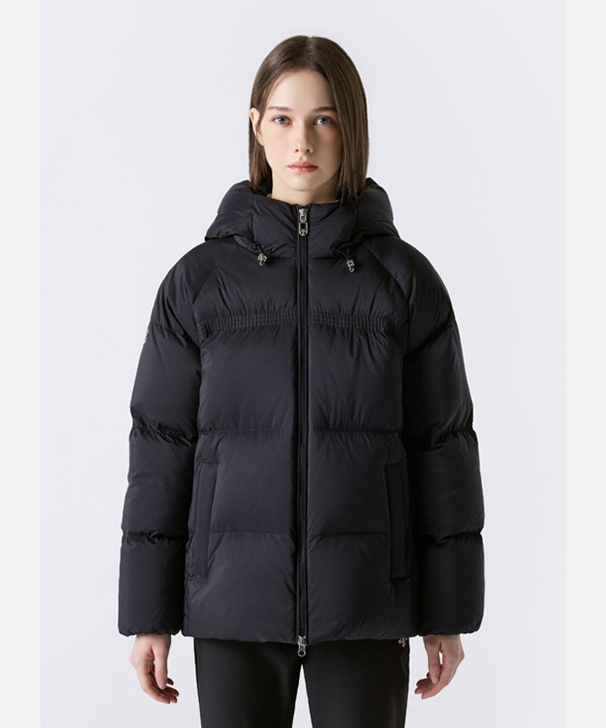 데상트(DESCENTE) 여성 퀼팅 A라인 후드형 다운 자켓 블랙 SR422SDJO4